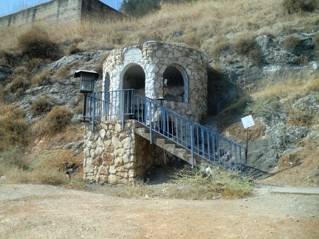 טבריה-רב_כהנא,_לדעת_אה''צ-רב_אמי_ורב_אסי_(3) | טלחופש - הבית של התיירות