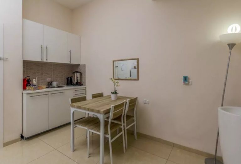 צימרים בצפון, מתחם אירוח ביבנאל, צימרים בגליל תחתון, מתחם אירוח עם בריכה מחוממת בצפון