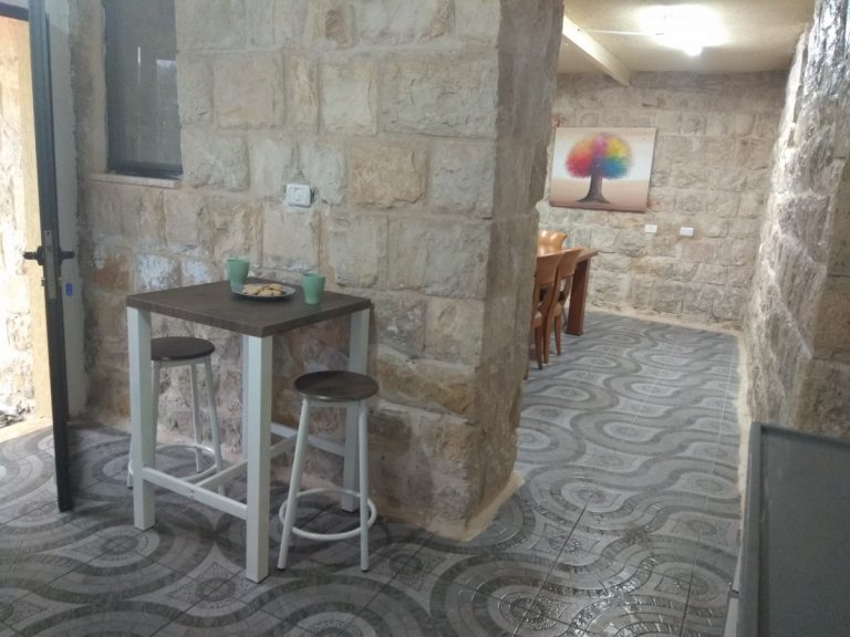 צימרים בעיר העתיקה בצפת, צימרים בצפון, אירוח זול בצפת, צימרים בישוב דתי בצפון