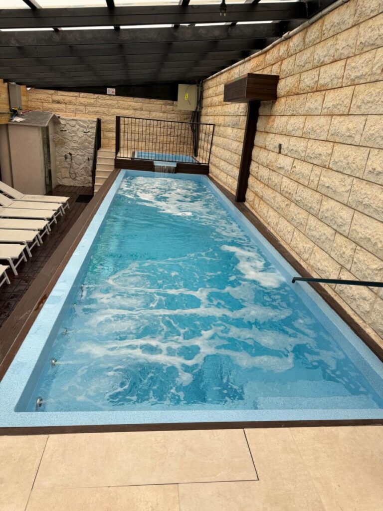 מונטה בריכת שחייה פרטית לקבוצות, חדשה בירושלים - טלחופש, הבית של התיירות הכשרה