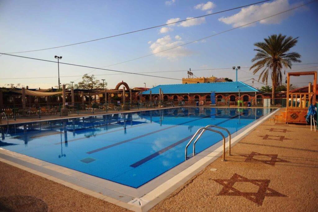 צימרים ביאנקיני בים המלח – חופשה באווירה מרוקאית על שפת הים, טלחופש
