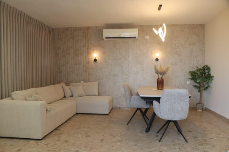 מתחם SunSuite מול הכנרת הינו צימר חדש, מפנק ואיכותי בטבריה - טלחופש
