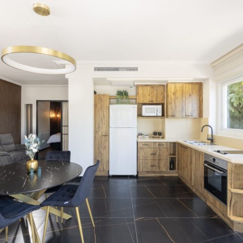 יוקרה ביער - צימר יוקרתי לזוגות ולמשפחות בירושלים - טלחופש