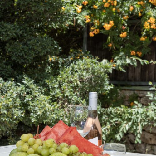 יוקרה ביער - צימר יוקרתי לזוגות ולמשפחות בירושלים - טלחופש